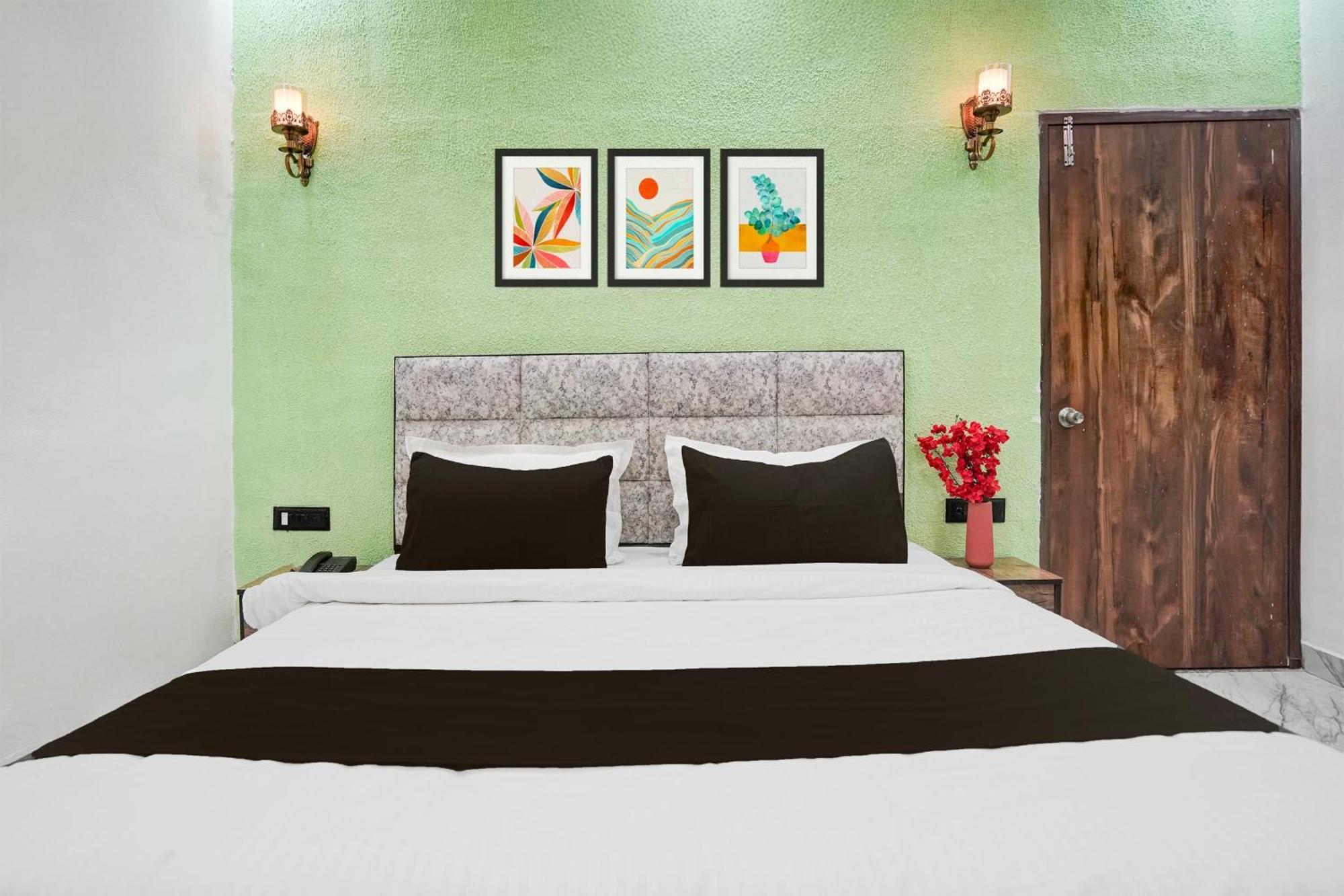 Collection O Shandilya Grand Residency Greater Noida Extérieur photo