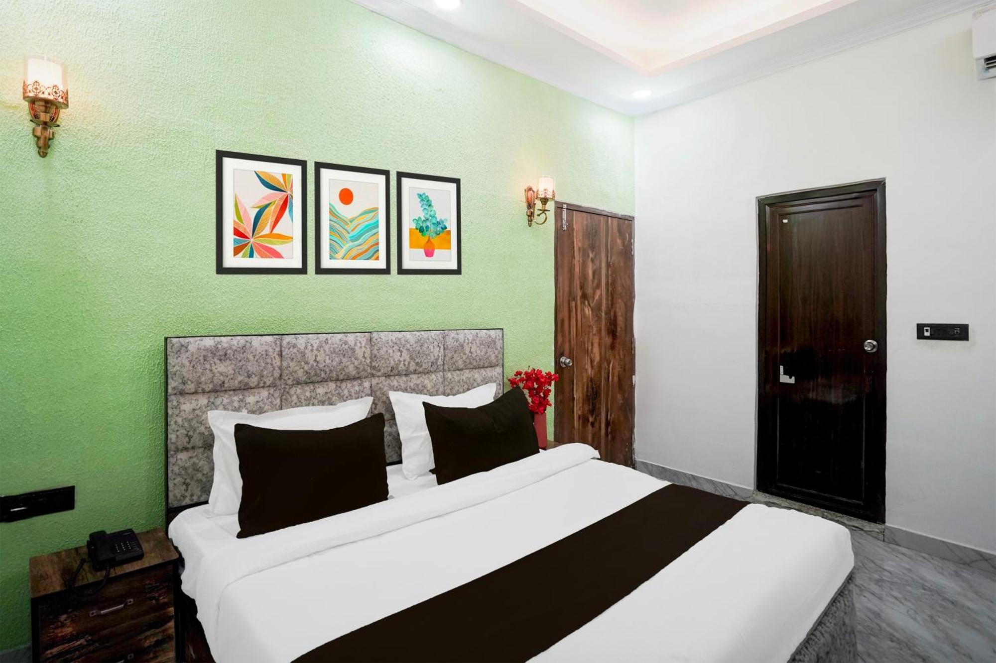 Collection O Shandilya Grand Residency Greater Noida Extérieur photo