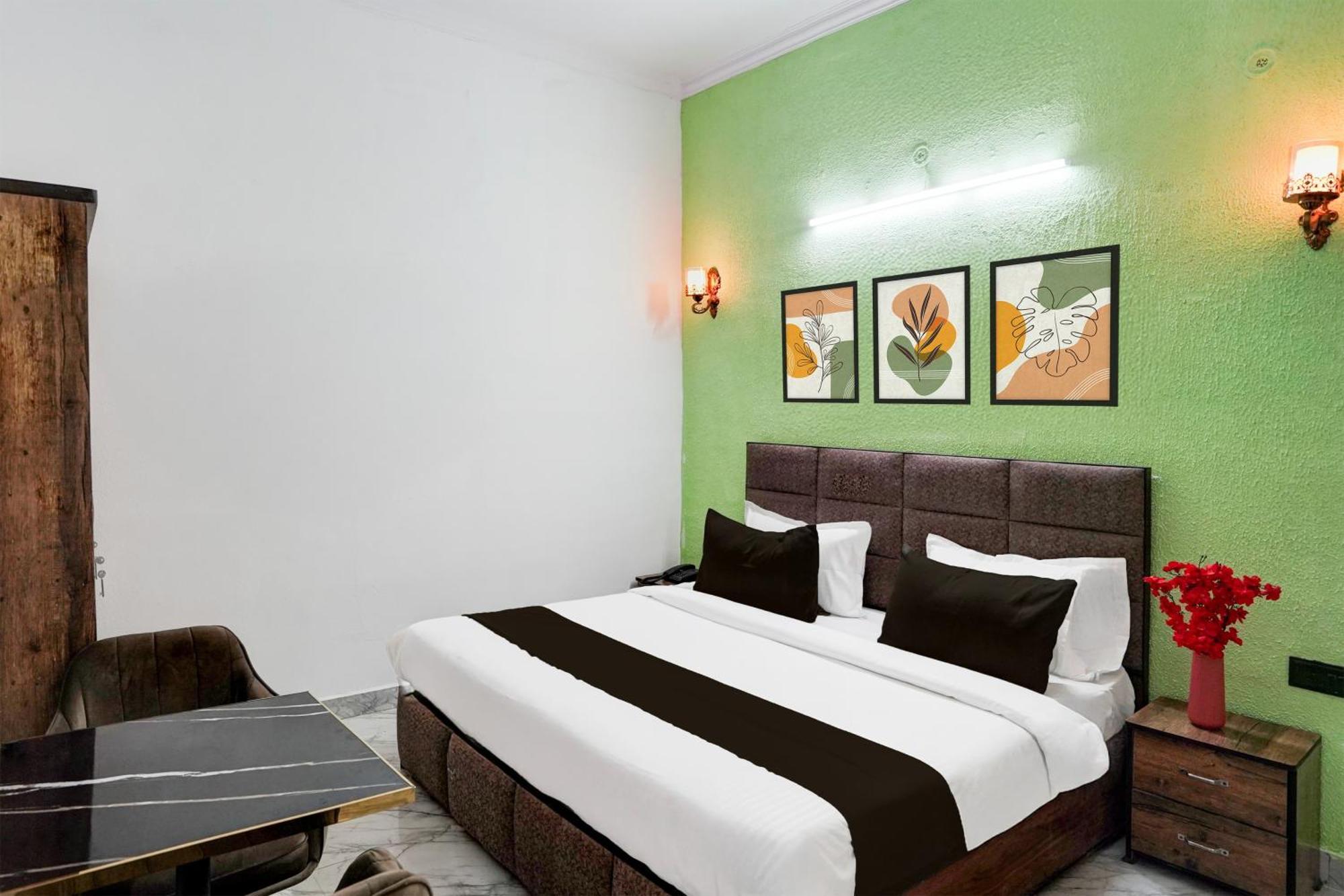 Collection O Shandilya Grand Residency Greater Noida Extérieur photo