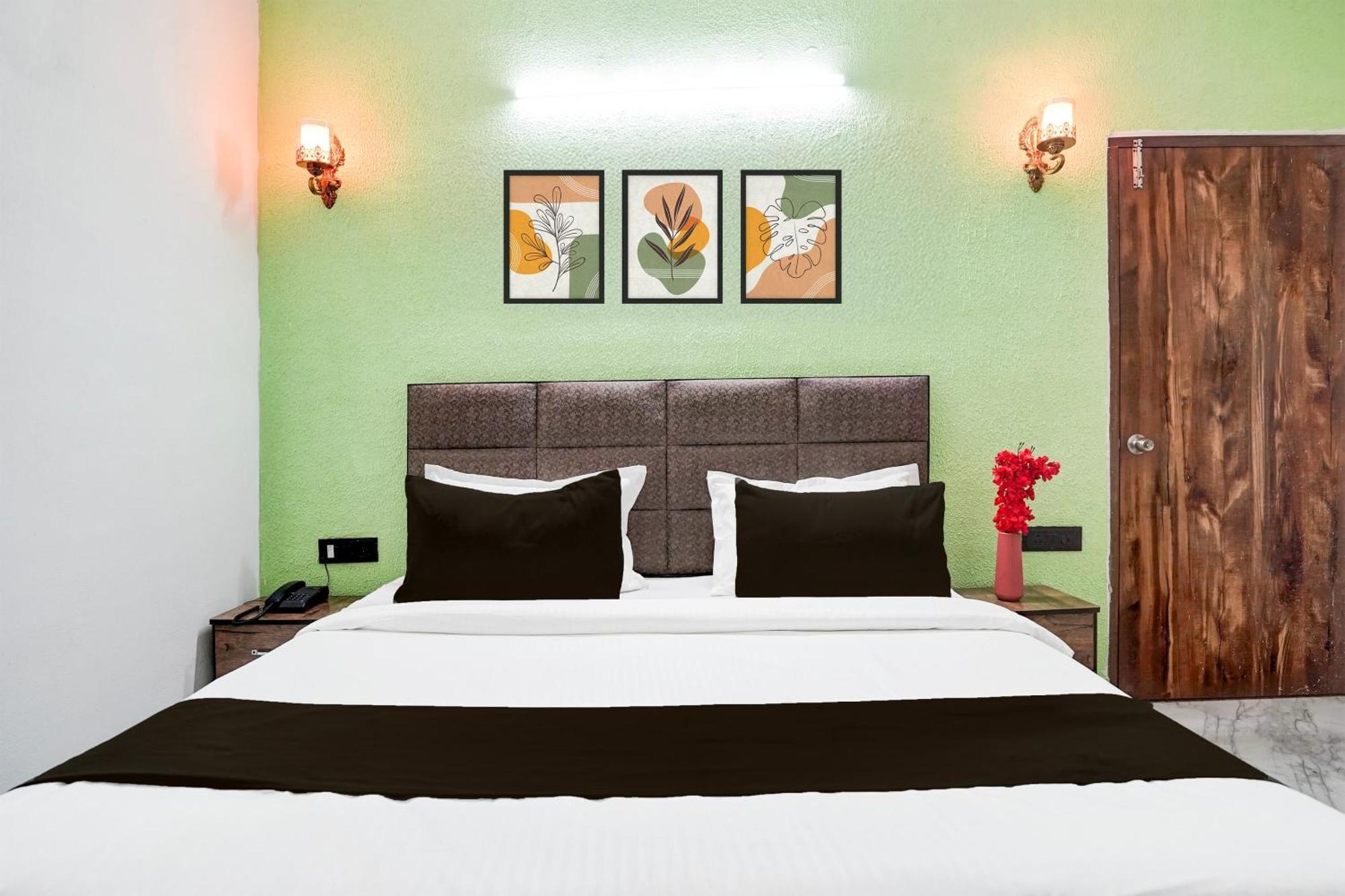 Collection O Shandilya Grand Residency Greater Noida Extérieur photo